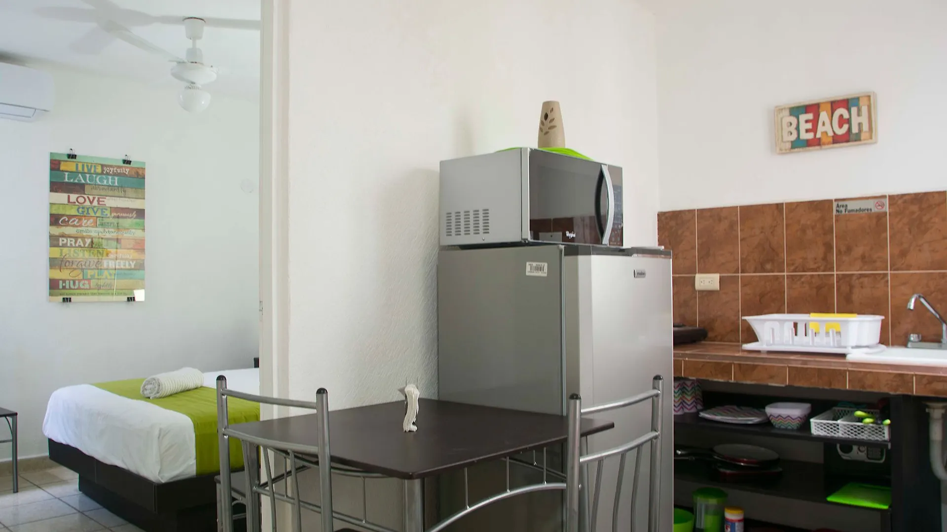Lima Apartment By Andiani Cancun