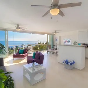 Tu Hogar Frente Al Mar Caribe, Vive Apartment